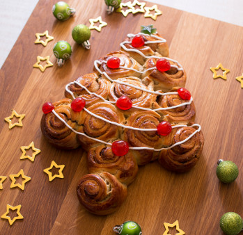 Brioche à la cannelle façon Sapin de Noël