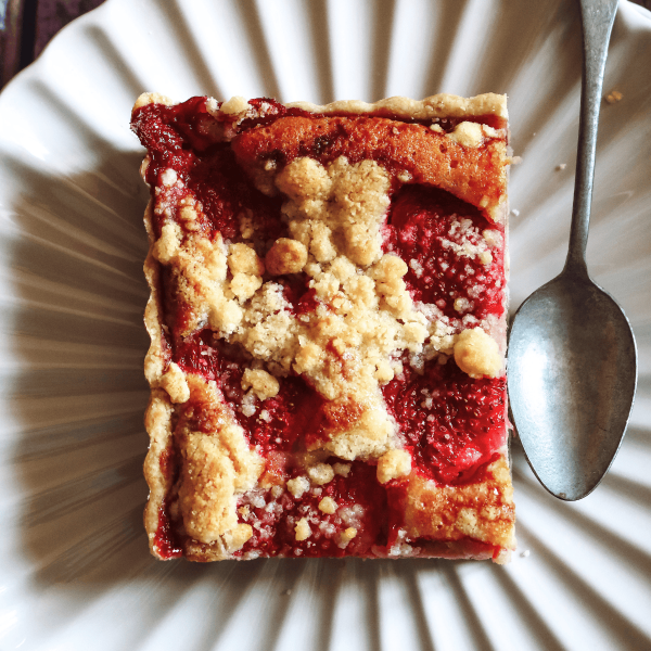 Crumble aux fraises avec la farine Coeur de Blé Bio